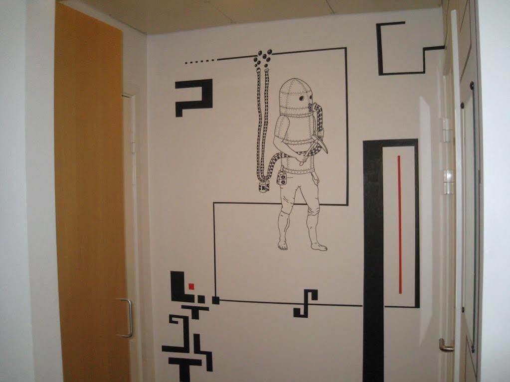 Danhostel *